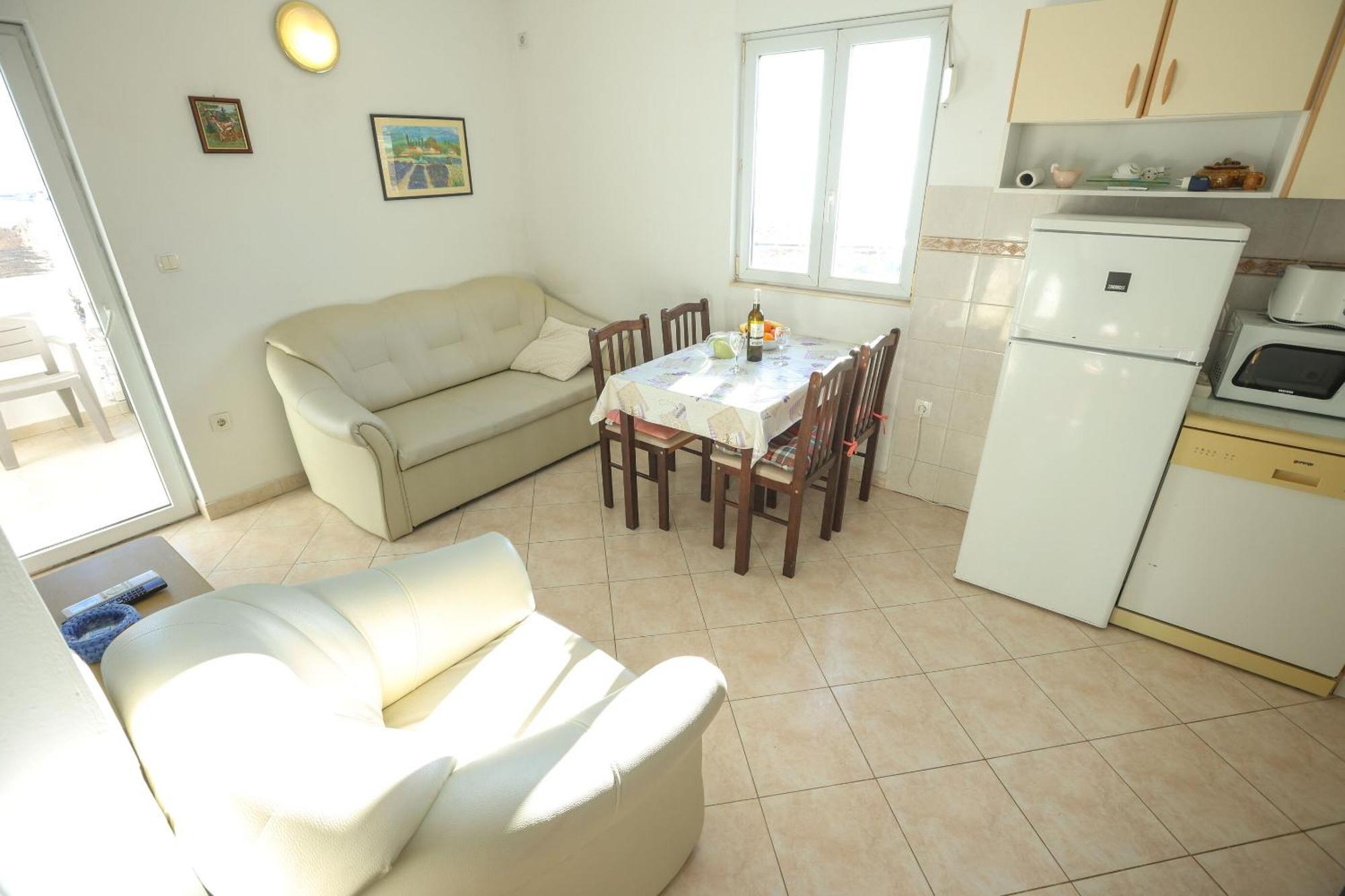 Apartments Teo Привлака Екстериор снимка